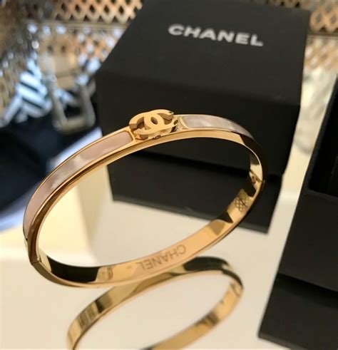 pulseira chanel